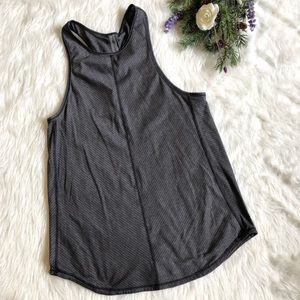 High neck Lululemon tank